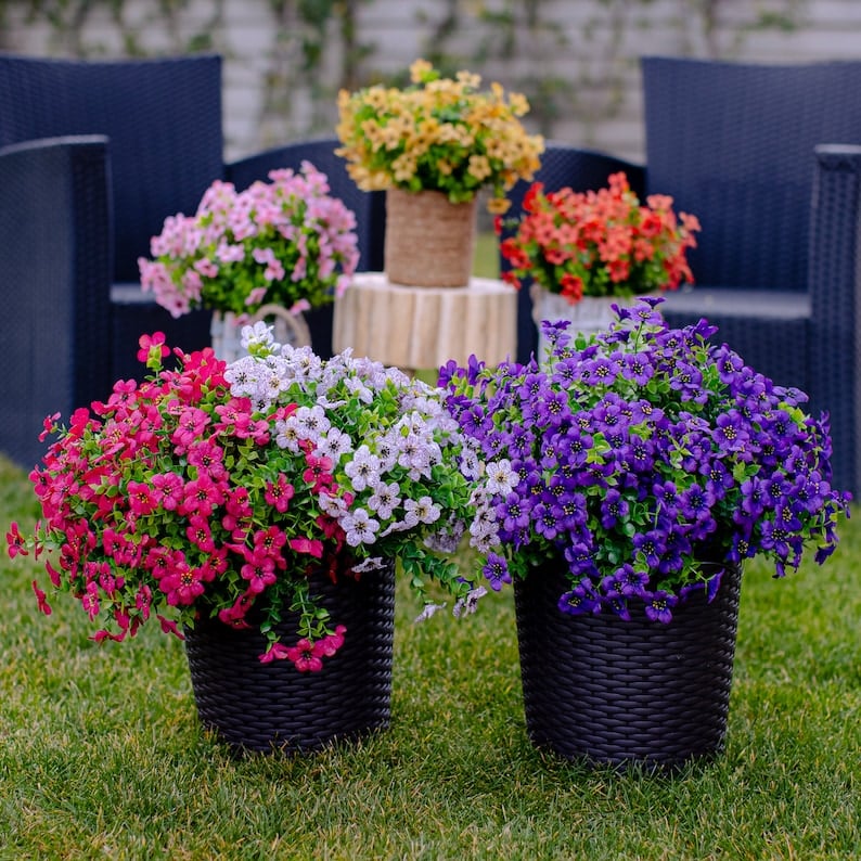 Vibrant Artificial Flowers: 365 Days of Spring 🌿