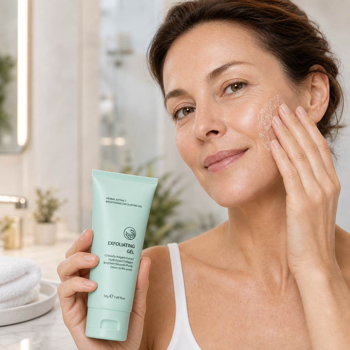 Skglm™ Brightening Exfoliating Gel for Radiant Skin